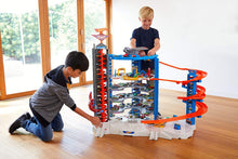 Load image into Gallery viewer, Hot Wheels The Super Ultimate Garage