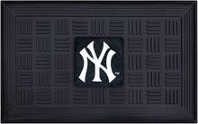 Load image into Gallery viewer, FANMATS NFL Mens Medallion Door Mat