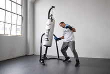 Load image into Gallery viewer, Everlast Heavy Bag Stand