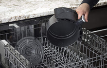 Load image into Gallery viewer, Aria Air Fryers CCB-883 Aria Ceramic Air Fryer, 3Qt, Lux Black