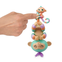 Load image into Gallery viewer, WowWee Fingerlings Baby Monkey &amp; Mini Bffs Billie &amp; Aiden Finger Puppets