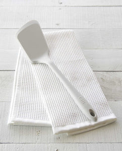 GIR: Get It Right Mini Flip (11");, Dishwasher Safe + Heat Resistant; Premium Quality, Platinum Silicone - The Original All-Silicone Flipper/Turner - Great For Kids Too