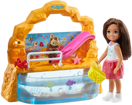 Barbie Club Chelsea Doll and Aquarium Playset, 6-inch Brunette, with Accessories