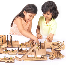 Load image into Gallery viewer, Smartivity Chain Reaction STEM Learning Toy for Kids Ages 8 and Up (SMRT1037)