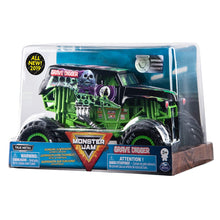 Load image into Gallery viewer, Monster Jam Official Grave Digger Monster Truck, Die-Cast Vehicle, 1:24 Scale