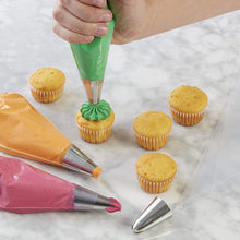 Load image into Gallery viewer, Wilton Cupcake Decorating Icing Tips, 12-Piece Set