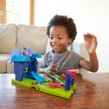 Load image into Gallery viewer, Hot Wheels City Bat Manor Attack Playset