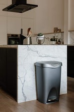 Load image into Gallery viewer, Umbra 084200-047 Brim Step On Trash Can