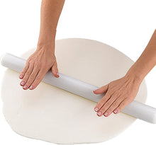 Load image into Gallery viewer, Wilton 710-2301 Decorator Preferred Fondant, 24-Ounce, White
