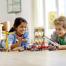 Load image into Gallery viewer, LEGO City Downtown Fire Brigade 60216 Building Kit (943 Pieces)