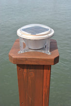 Load image into Gallery viewer, Solarrific L2049 Solar Piling Lights for Marinas