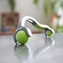 Load image into Gallery viewer, PetWell Dual Point Handheld Massage Roller Pets (Dogs, Cats)