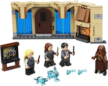 Load image into Gallery viewer, LEGO Harry Potter Hogwarts Room of Requirement 75966 Dumbledore's Army Gift Idea from Harry Potter and The Order of The Phoenix, New 2020 (193 Pieces)