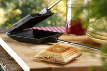 Load image into Gallery viewer, Coghlan&#39;s Cast Iron Cooker &amp; Broiler