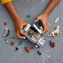 Load image into Gallery viewer, LEGO City Safari Off-Roader 60267 Off-Road Toy, Cool Toy for Kids, New 2020 (168 Pieces)