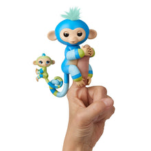 Load image into Gallery viewer, WowWee Fingerlings Baby Monkey &amp; Mini Bffs Billie &amp; Aiden Finger Puppets