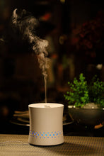 Load image into Gallery viewer, SPT Ultrasonic Aroma Diffuser/Humidifier with Ceramic Housing, Multi