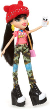 Load image into Gallery viewer, Bratz #SelfieSnaps Doll- Jade