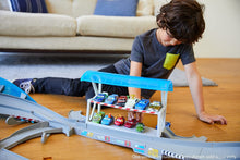 Load image into Gallery viewer, Disney/Pixar Cars 3 Ultimate Florida Speedway Track Set