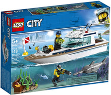 Load image into Gallery viewer, LEGO City Great Vehicles Diving Yacht 60221 Building Kit (148 Pieces)