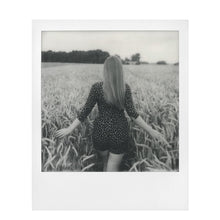 Load image into Gallery viewer, Polaroid Originals B&amp;W Film for 600 (4671)