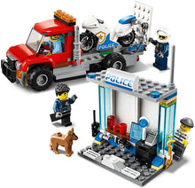 Load image into Gallery viewer, LEGO City Police Brick Box 60270