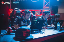 Load image into Gallery viewer, AKRacing Masters Series Premium Gaming Chair with High Backrest, Recliner, Swivel, Tilt, 4D Armrests, Rocker and Seat Height Adjustment Mechanisms with 5/10 warranty