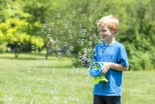 Load image into Gallery viewer, Little Kids Fubbles Bubble Blastin