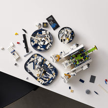 Load image into Gallery viewer, LEGO Star Wars R2-D2 75308 Collectible Building Toy, New 2021 (2,315 Pieces)