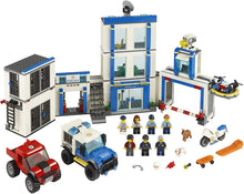 Load image into Gallery viewer, LEGO City Police Station 60246 Police Toy