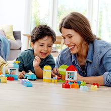 Load image into Gallery viewer, LEGO DUPLO Classic Brick Box 10913 First LEGO Set with Storage Box, Great Educational Toy for Toddlers 18 Months and up, New 2020 (65 Pieces)