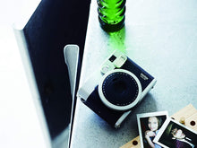 Load image into Gallery viewer, Fujifilm Mini 90 Instant Film Camera