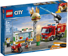 Load image into Gallery viewer, LEGO City Burger Bar Fire Rescue 60214 Building Kit (327 Pieces)
