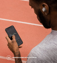 Load image into Gallery viewer, Jaybird RUN XT True Wireless Headphones (Black/Flash)