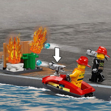 Load image into Gallery viewer, 60215 LEGO City Fire Station