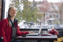 Load image into Gallery viewer, Microsoft Wireless Mobile Mouse 4000