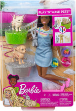 Load image into Gallery viewer, Barbie Play 'n Wash Pets Playset with Brunette Barbie Doll, 3 Color-Change Animals (A Puppy, Kitten and Bunny) and 10 Pet and Grooming Accessories, Gift for 3 to 7 Year Olds