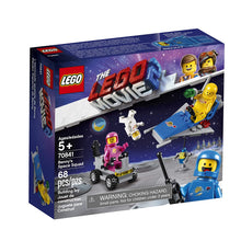 Load image into Gallery viewer, LEGO THE LEGO MOVIE 2 Benny’s Space Squad 70841 Building Kit, Kids Playset with Space Toys and Astronaut Figures, New 2019 (68 Pieces)