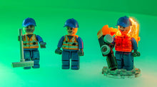 Load image into Gallery viewer, Laser Pegs 18600 Building Blocks Playset, Heroes Series, Recycle Truck