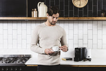 Load image into Gallery viewer, Espressotoria Caprista Capsule Machine, Black