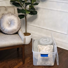 Load image into Gallery viewer, Homz Clear storage container with lid