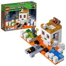 Load image into Gallery viewer, LEGO Minecraft The Skull Arena 21145 Building Kit (198 Piece)