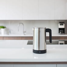 Load image into Gallery viewer, Smarter SMKET01-US Electric iKettle, Silver