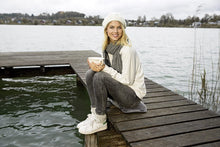 Load image into Gallery viewer, Beurer Portable Wireless Heated Cushion with Convenient Storage Bag, Rechargeable, Durable for Indoor &amp; Outdoor Use