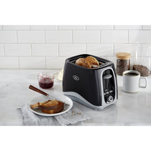 Load image into Gallery viewer, Oster 2-Slice Toaster, Black (006332-000-000)