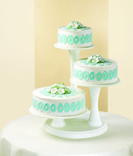Load image into Gallery viewer, Wilton cake stands