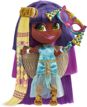Load image into Gallery viewer, Hairdorables Collectible Dolls Hair Art, Series 5, styles may vary
