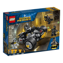 Load image into Gallery viewer, LEGO DC Super Heroes Batman: The Attack of the Talons 76110 Building Kit (155 Piece)