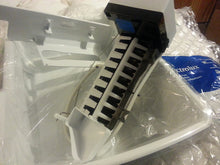Load image into Gallery viewer, Frigidaire IMK0028A Icemaker Kit