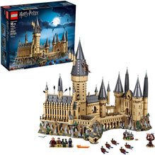Load image into Gallery viewer, LEGO Harry Potter Hogwarts Castle 71043 Building Kit